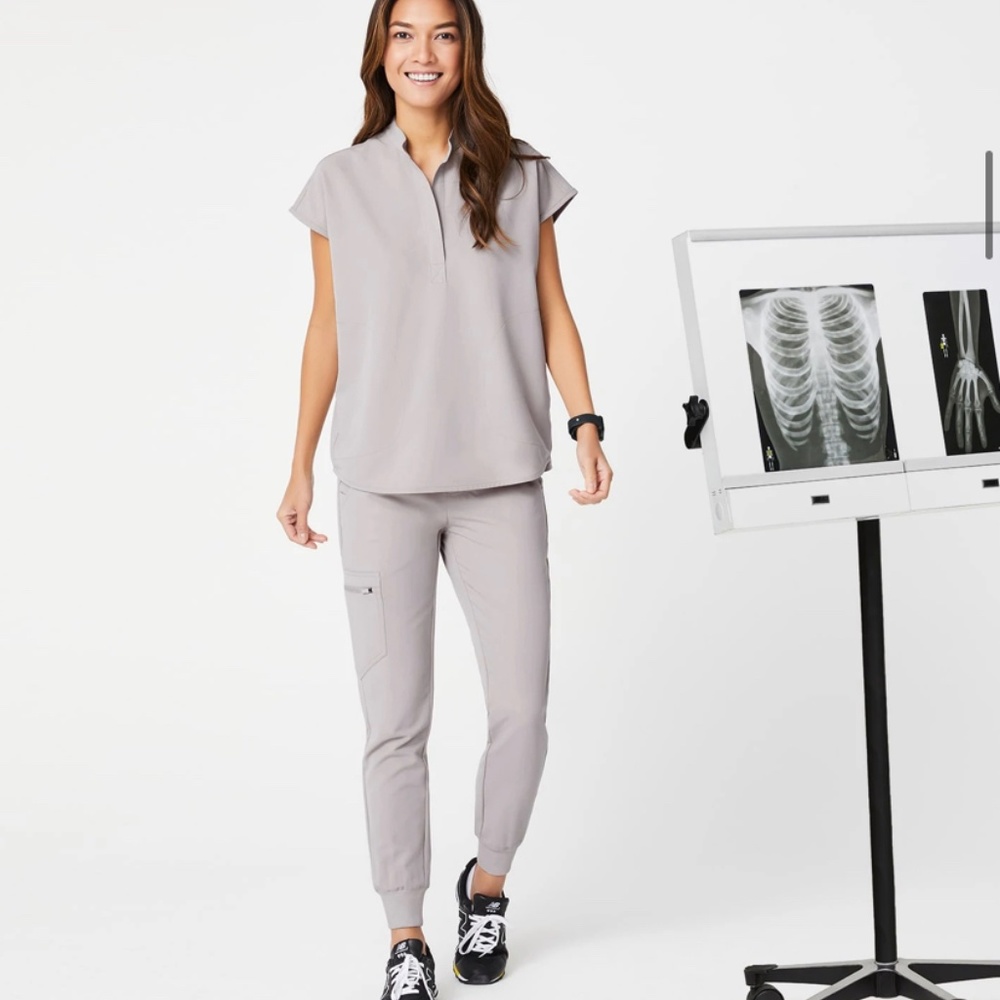 FIGS Slate Zamora High-waisted scrub pants